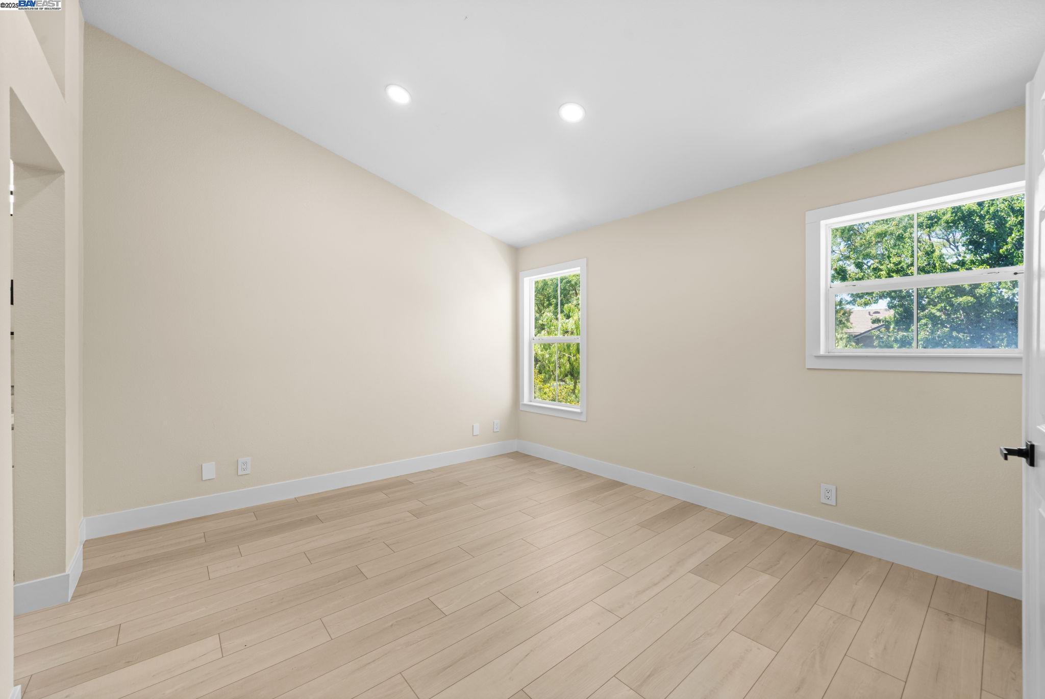 Dublin, California, 94568, United States, 3 Bedrooms Bedrooms, ,3 BathroomsBathrooms,Residential,For Sale,2006259