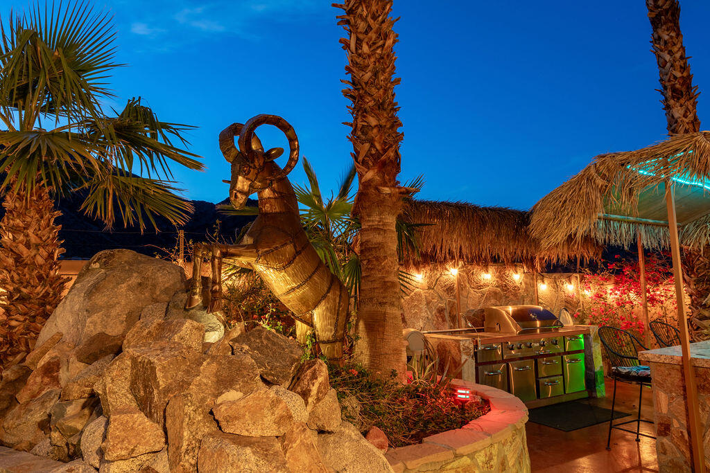 La Quinta, California, 92253, United States, 4 Bedrooms Bedrooms, ,4 BathroomsBathrooms,Residential,For Sale,1992034