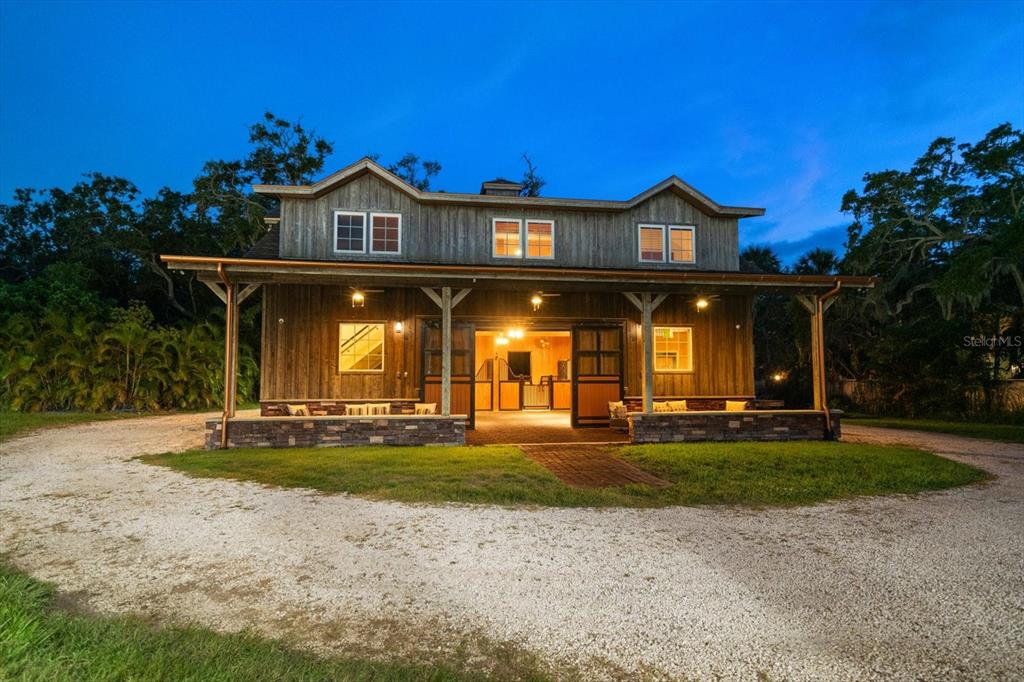 Largo, Florida, 33774, United States, 5 Bedrooms Bedrooms, ,7 BathroomsBathrooms,Residential,For Sale,1876225