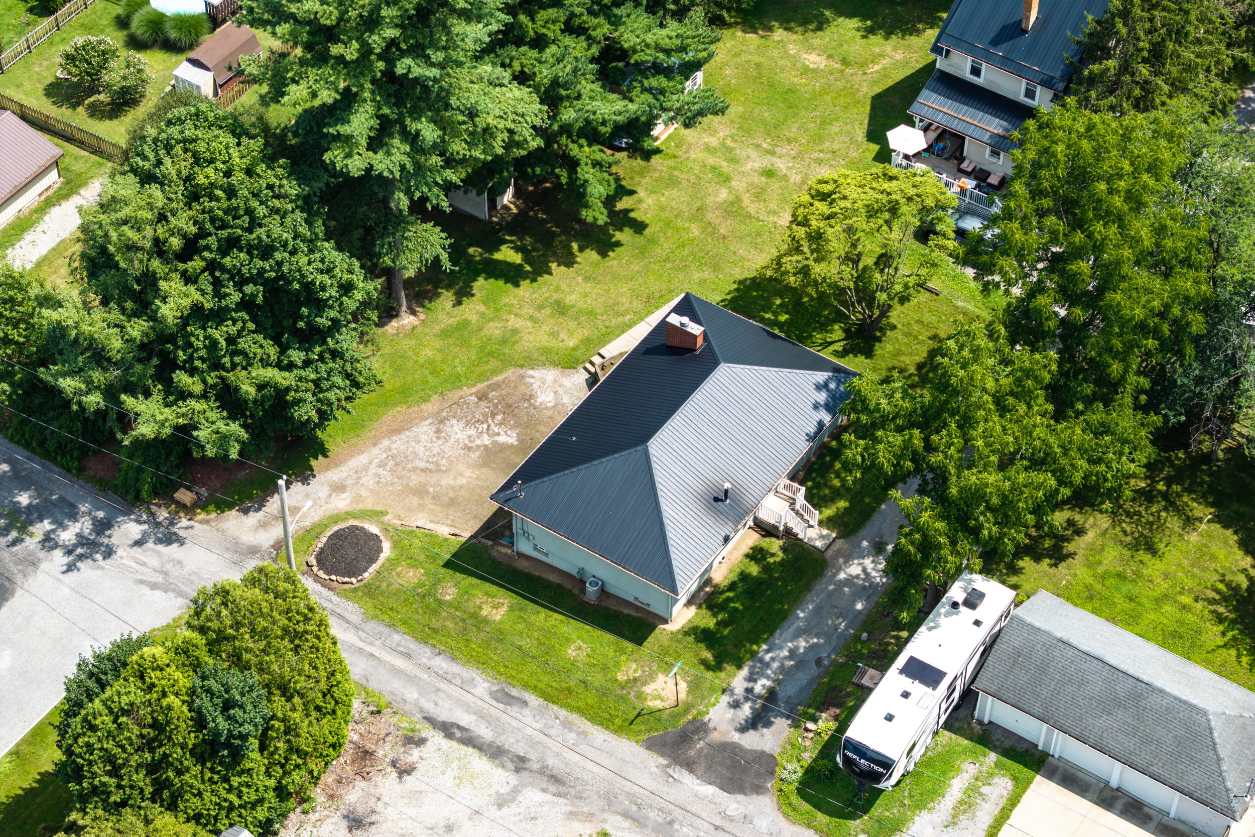  1825 Dixon Way, Patterson Township, PA 15010 - 物件實景