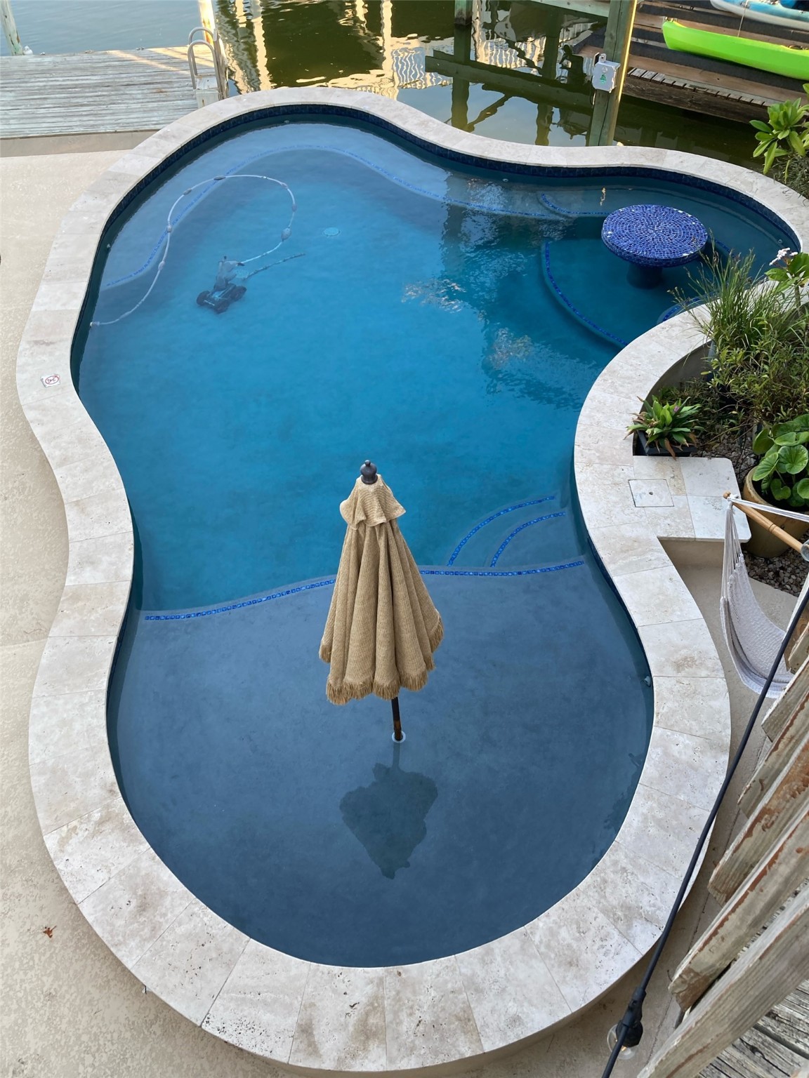 Jamaica Beach, Texas, 77554, United States, 3 Bedrooms Bedrooms, ,4 BathroomsBathrooms,Residential,For Sale,1932424