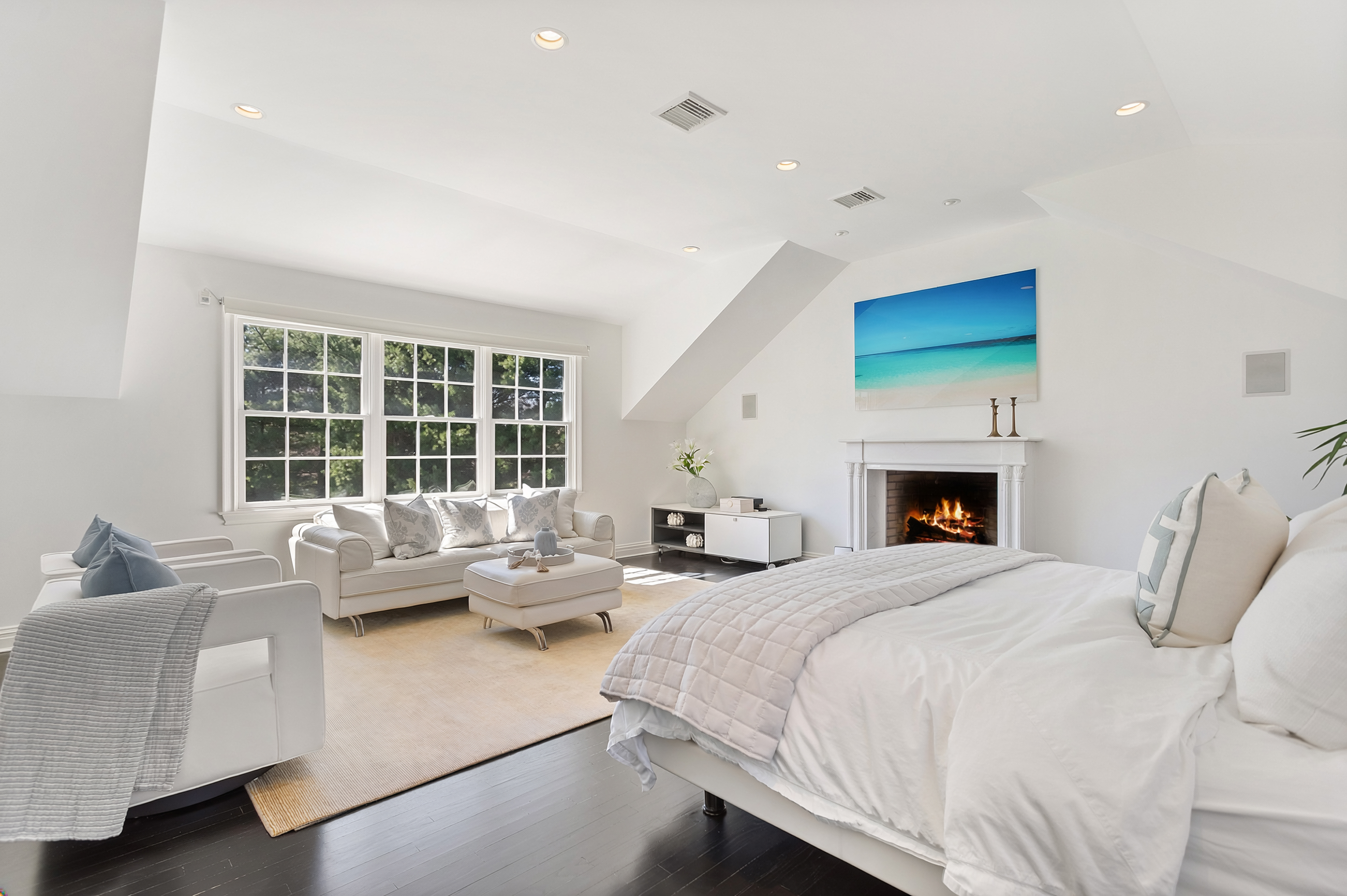  Stately Updated Colonial on Magnificent Grounds - 物件實景