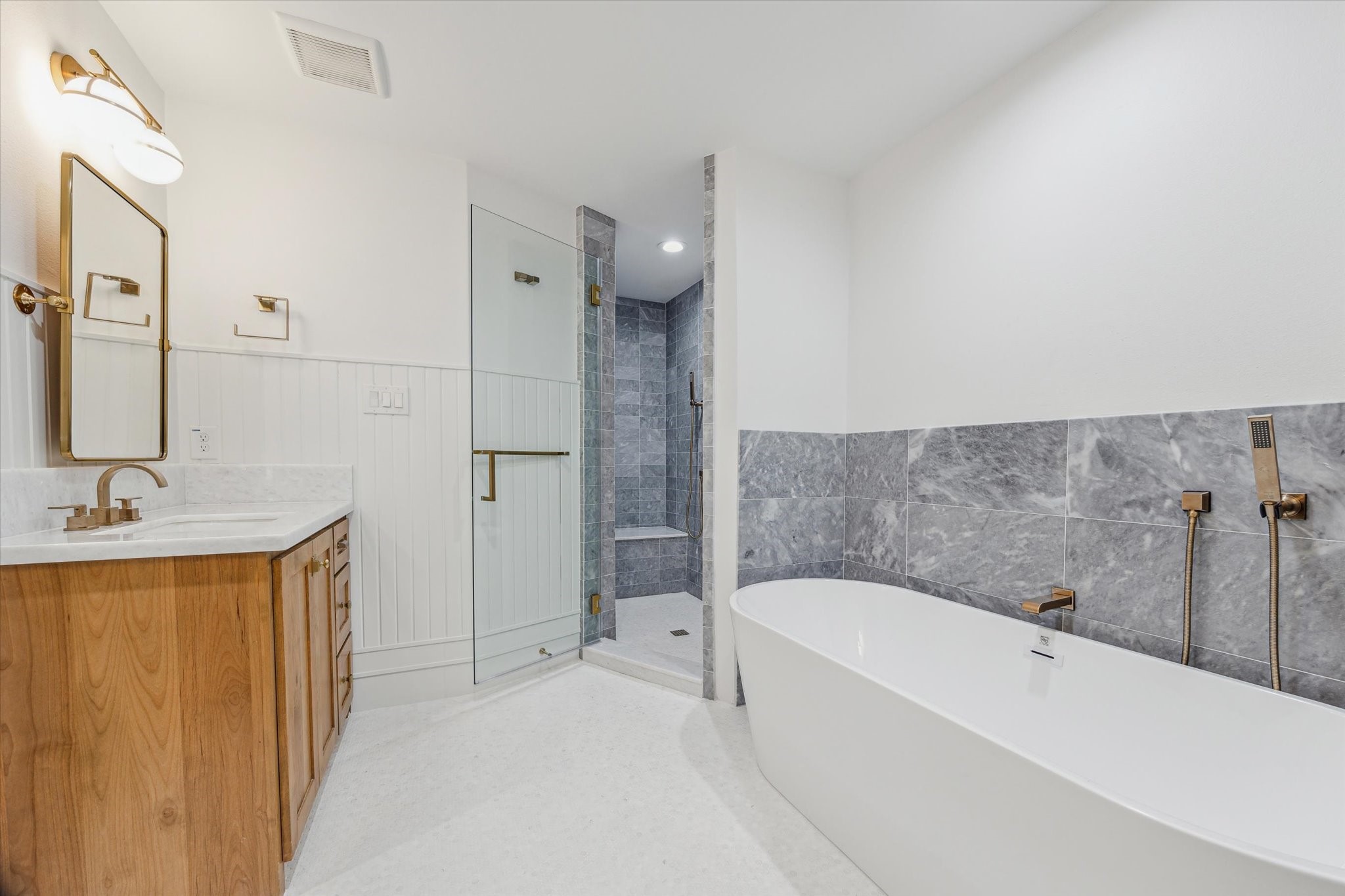  2447 Lakewood Pointe - 物件實景