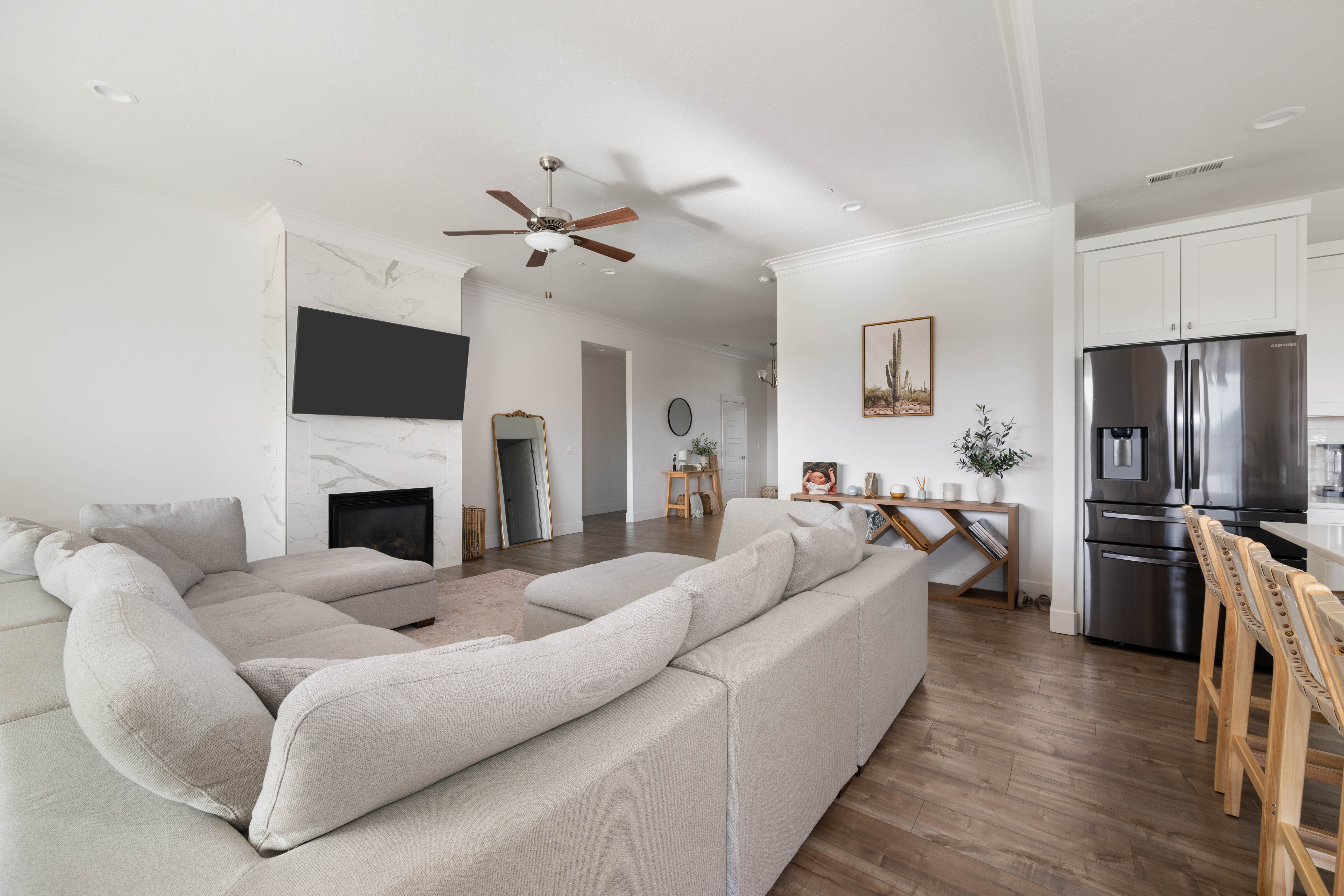  Like NEW - Rambler + Bonus Room - 物件實景