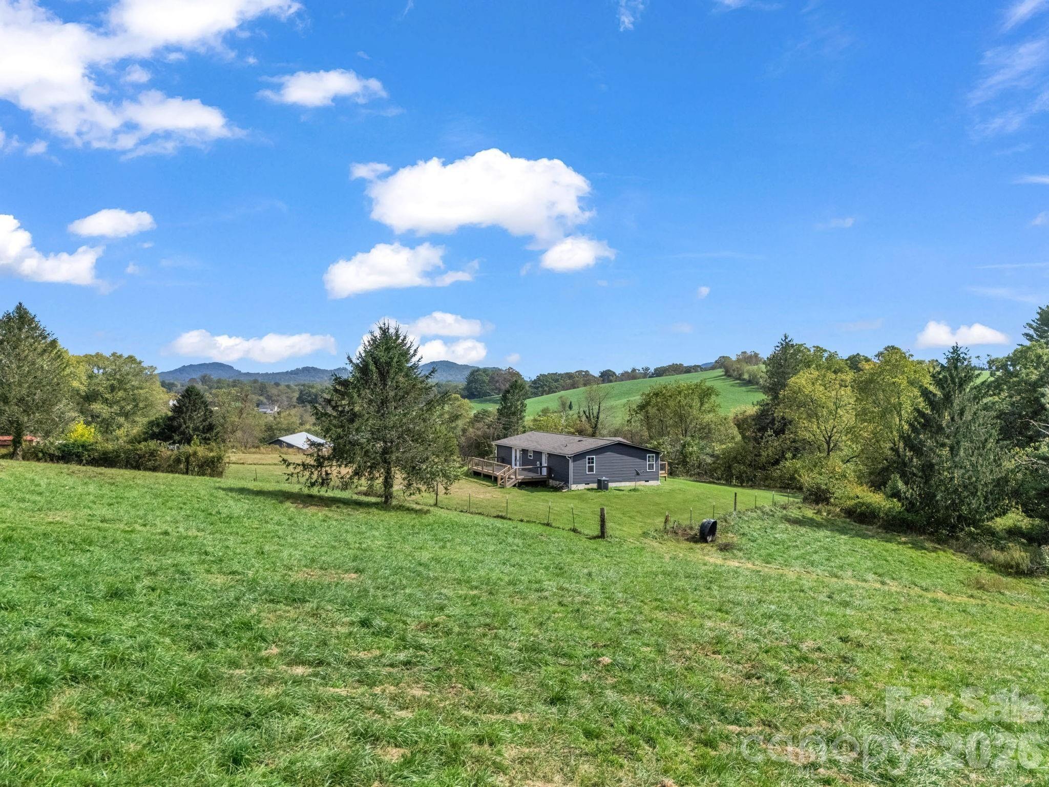 Mills River, North Carolina, 28759, United States, 3 Bedrooms Bedrooms, ,2 BathroomsBathrooms,Residential,For Sale,2048176