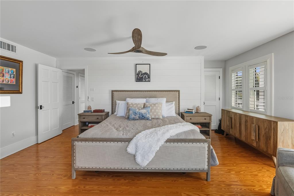 Treasure Island, Florida, 33706, United States, 3 Bedrooms Bedrooms, ,4 BathroomsBathrooms,Residential,For Sale,2003283