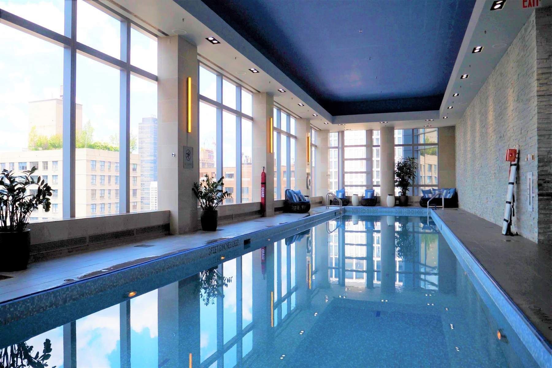  25 Columbus Circle - 物件實景