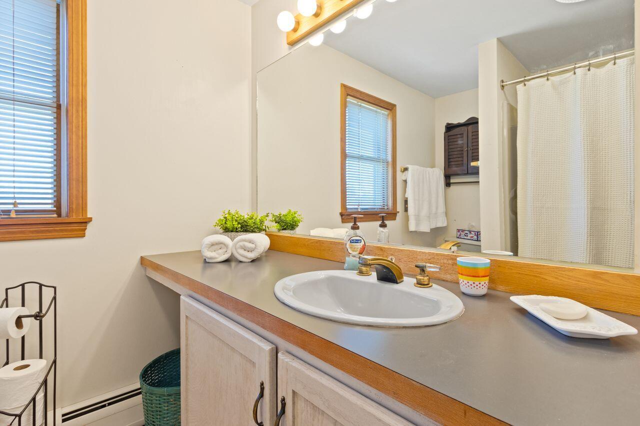 Portland, Maine, 04103, United States, 3 Bedrooms Bedrooms, ,3 BathroomsBathrooms,Residential,For Sale,1988011