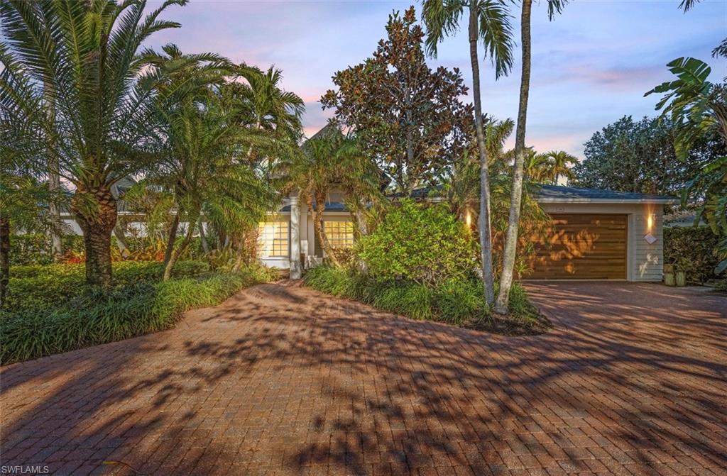 1303 Wahoo Ct, Naples, Florida, 34102, United States, 2 Bedrooms Bedrooms, ,2 BathroomsBathrooms,Residential,For Sale,1303 Wahoo Ct,1594404