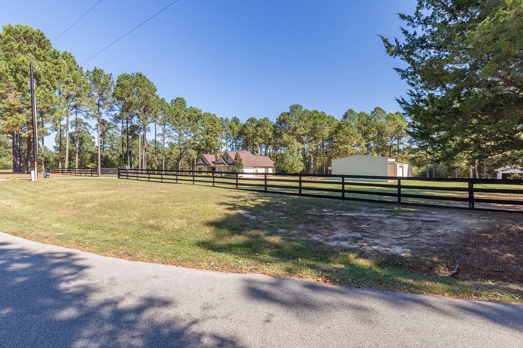 Huntington, Texas, 75949, United States, 3 Bedrooms Bedrooms, ,3 BathroomsBathrooms,Residential,For Sale,2007836