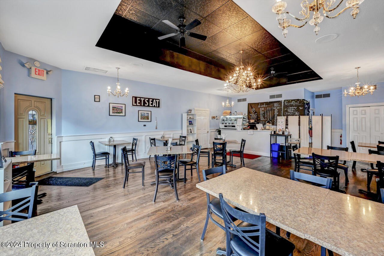 Olyphant, Pennsylvania, 18447, United States, ,Residential,For Sale,1996736