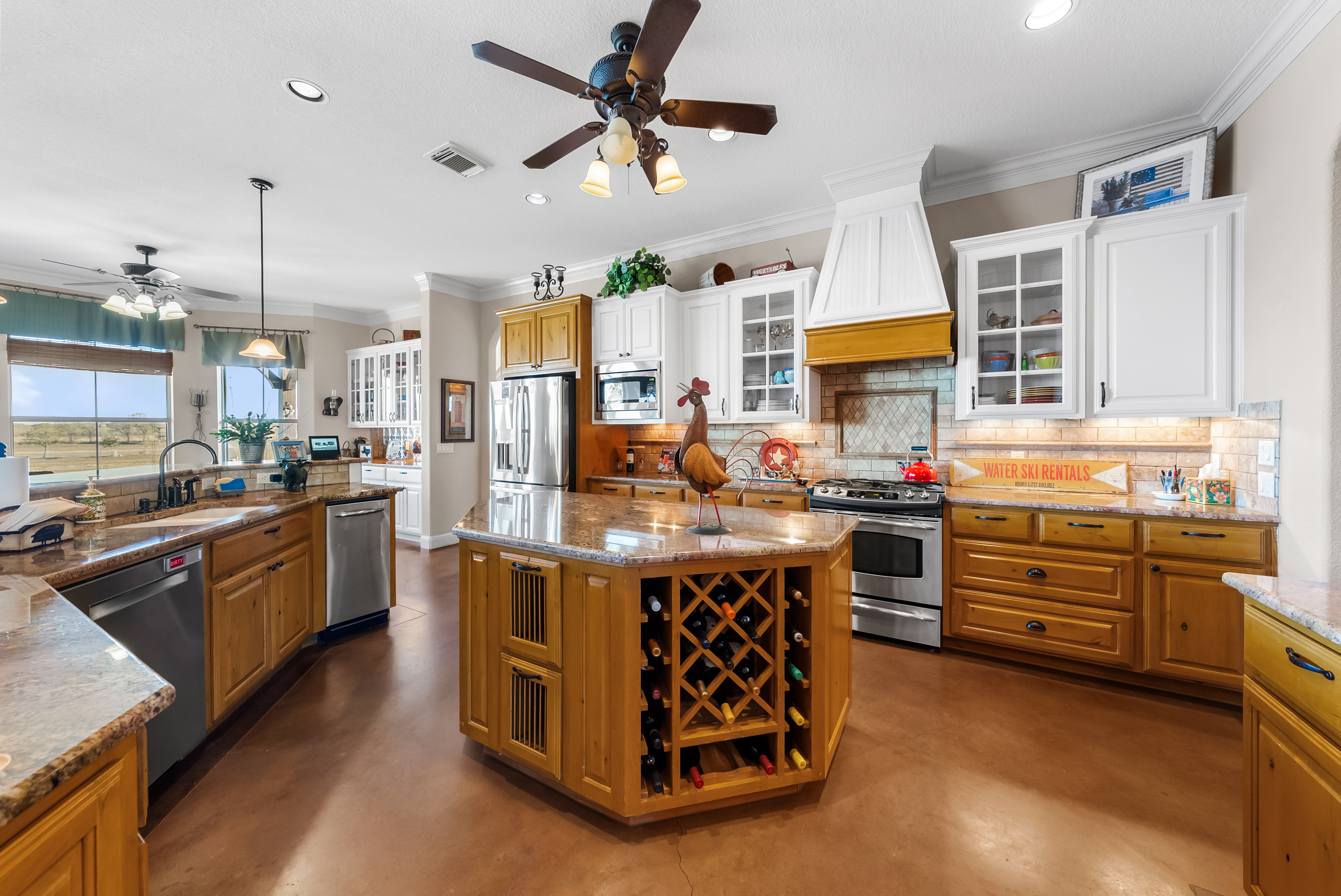  12509 Aquaplex Drive, Buda, TX 78610 - 物件實景