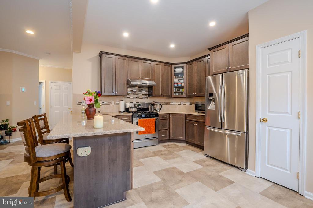 Plainsboro, New Jersey, 08536, United States, 4 Bedrooms Bedrooms, ,3 BathroomsBathrooms,Residential,For Sale,1900525