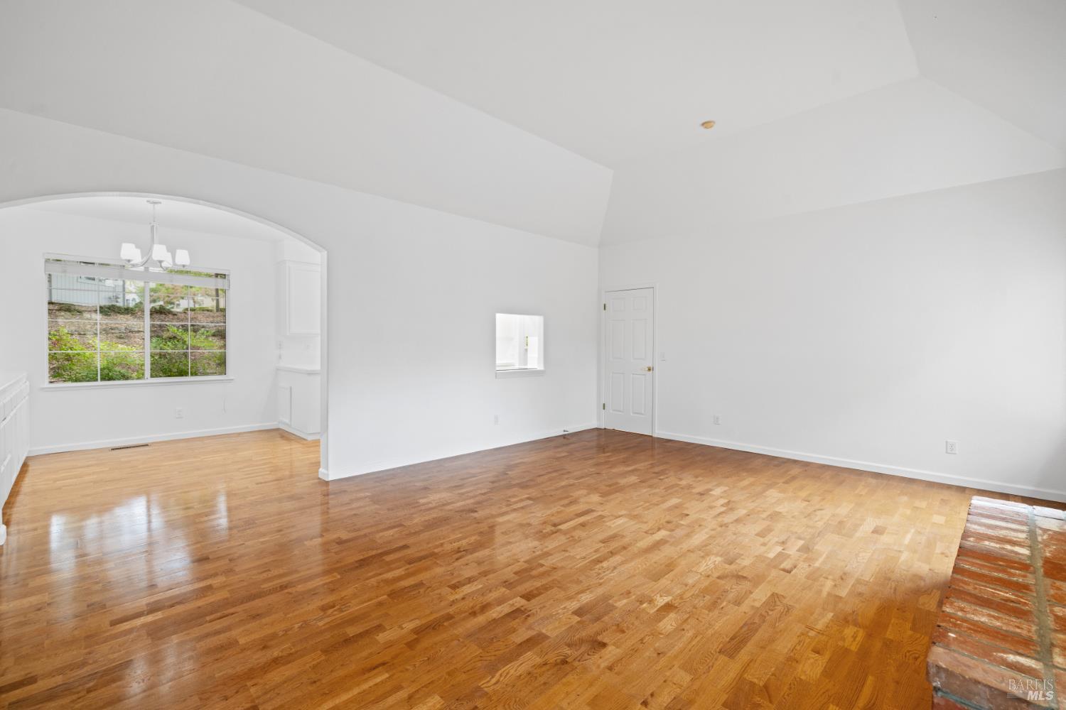 Santa Rosa, California, 95409, United States, 3 Bedrooms Bedrooms, ,3 BathroomsBathrooms,Residential,For Sale,1975608