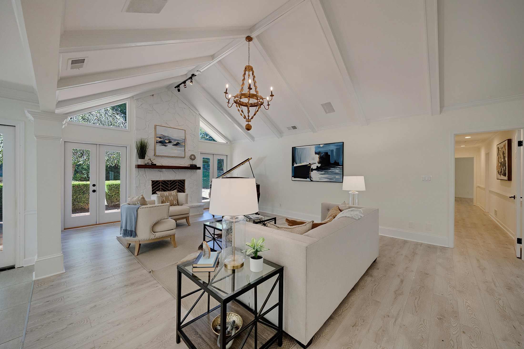  Spacious Ranch Overlooking the Fourth Fairway at Brookfield Country Club - 物件實景