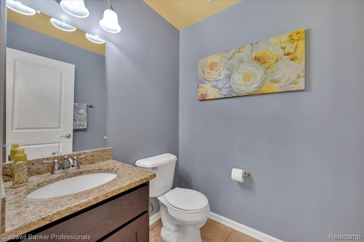 Oxford, Michigan, 48371, United States, 5 Bedrooms Bedrooms, ,4 BathroomsBathrooms,Residential,For Sale,1940303