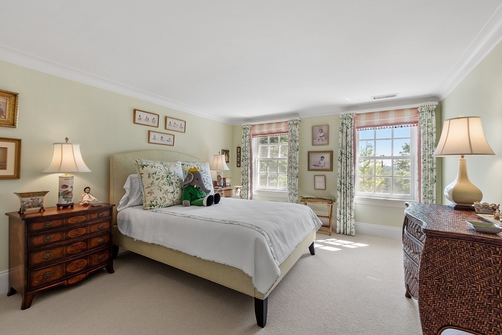 Concord, Massachusetts, 01742, United States, 5 Bedrooms Bedrooms, ,8 BathroomsBathrooms,Residential,For Sale,1932676