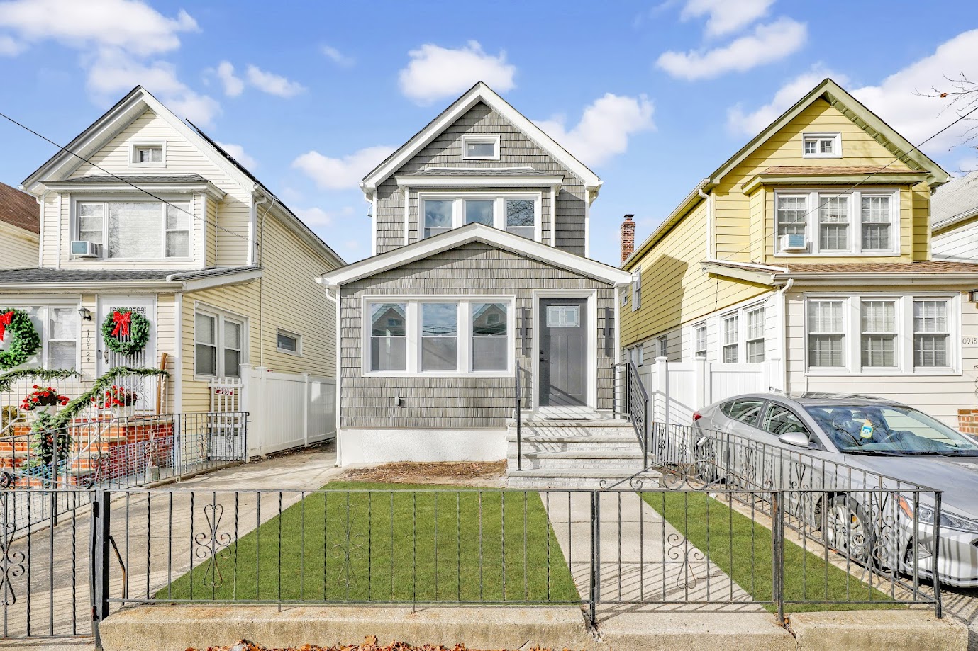 Queens Village, New York, 11429, United States, 4 Bedrooms Bedrooms, ,3 BathroomsBathrooms,Residential,For Sale,2005835