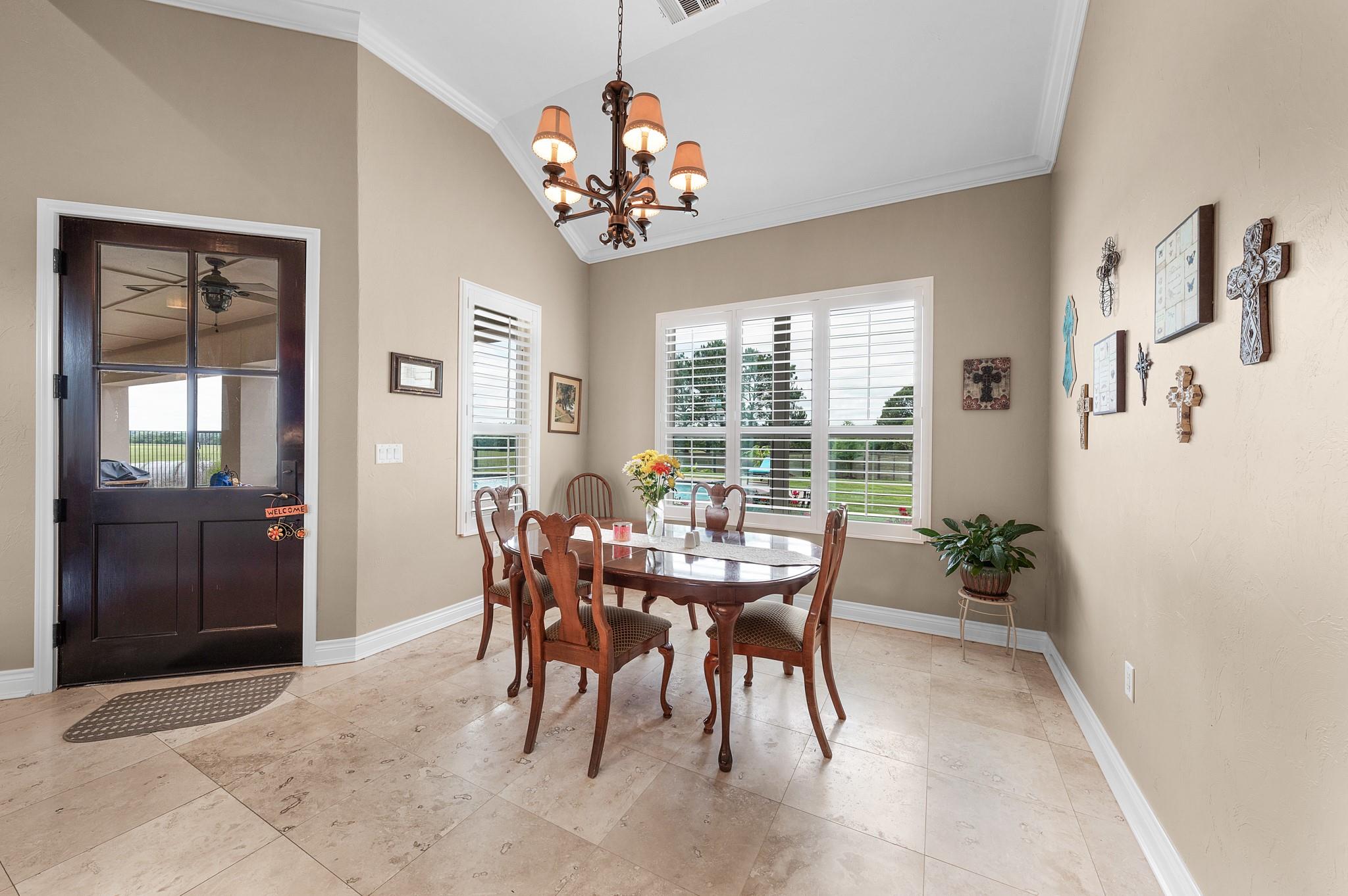 Sulphur Springs, Texas, 75482, United States, 5 Bedrooms Bedrooms, ,4 BathroomsBathrooms,Residential,For Sale,1803498