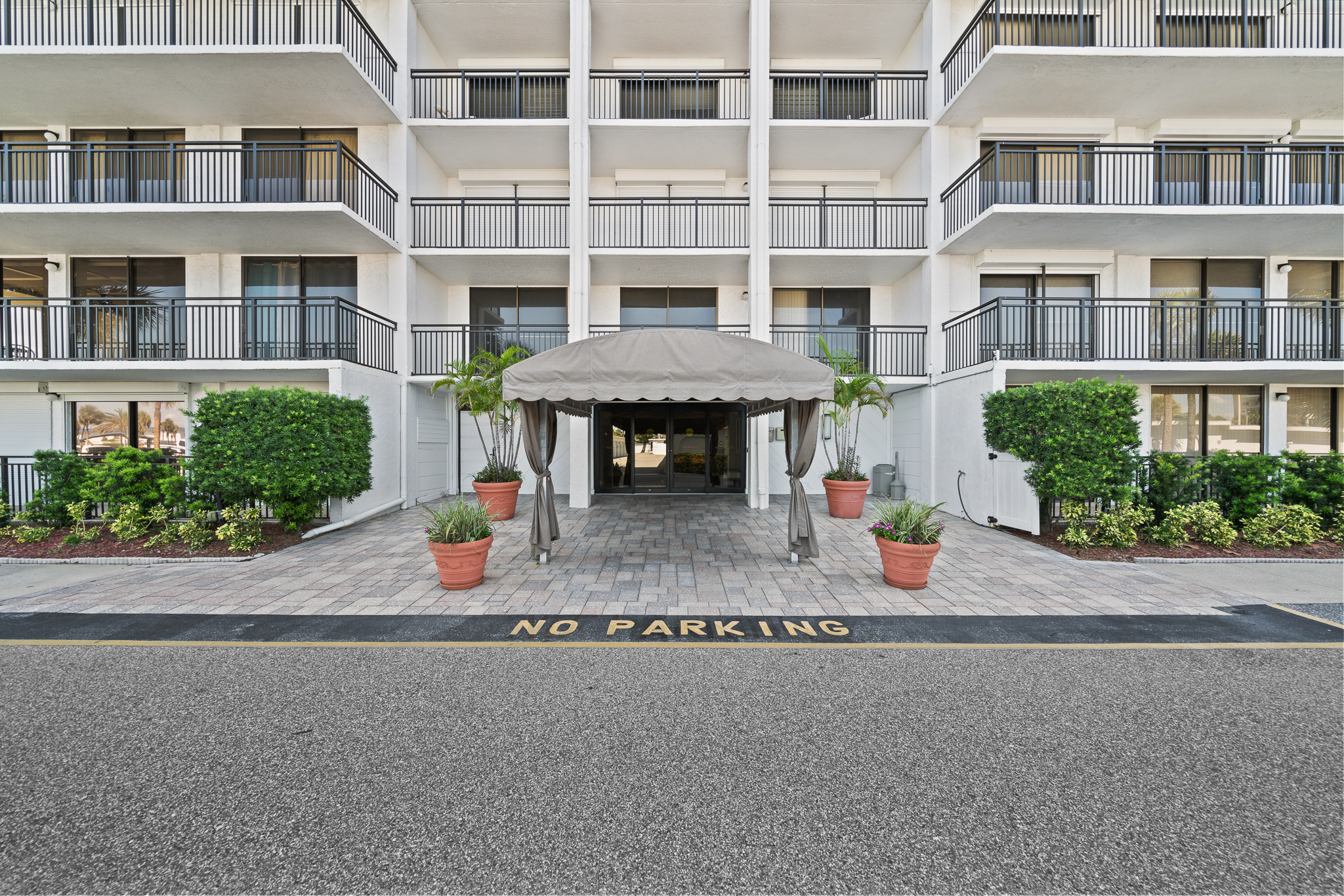  2100 N Atlantic Avenue, #303, Cocoa Beach, FL, 32931 - 物件實景