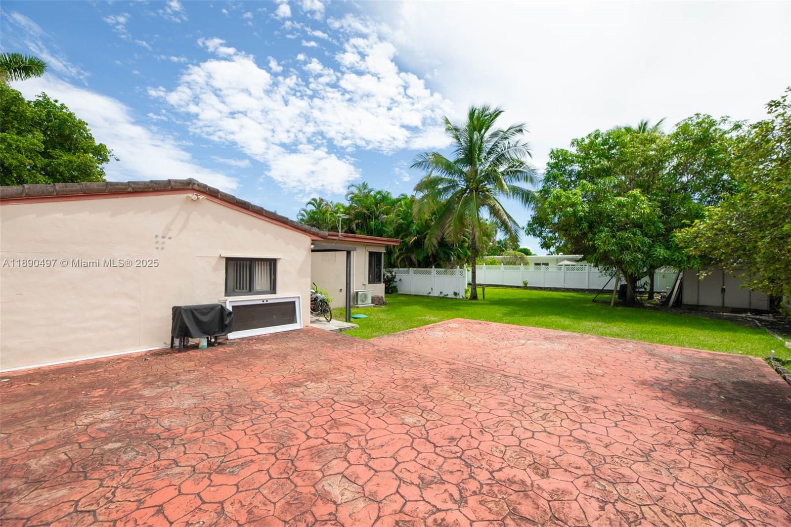 Miami, Florida, 33161, United States, 3 Bedrooms Bedrooms, ,3 BathroomsBathrooms,Residential,For Sale,1983774