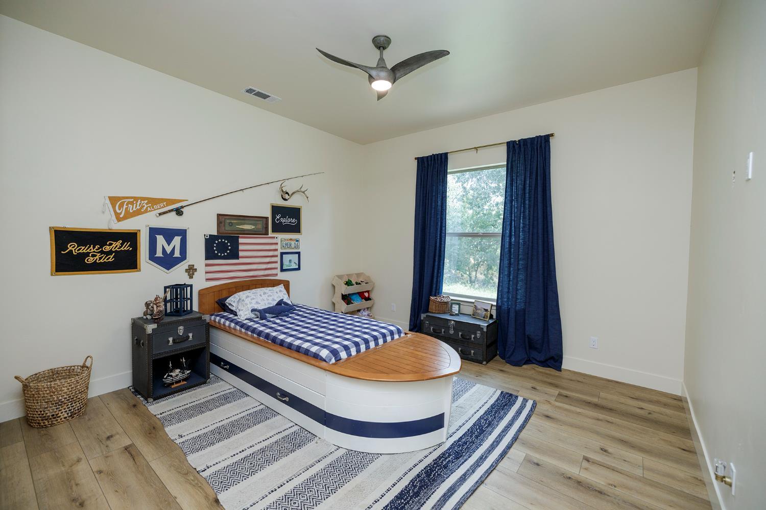 Modesto, California, 95357, United States, 4 Bedrooms Bedrooms, ,4 BathroomsBathrooms,Residential,For Sale,1976586