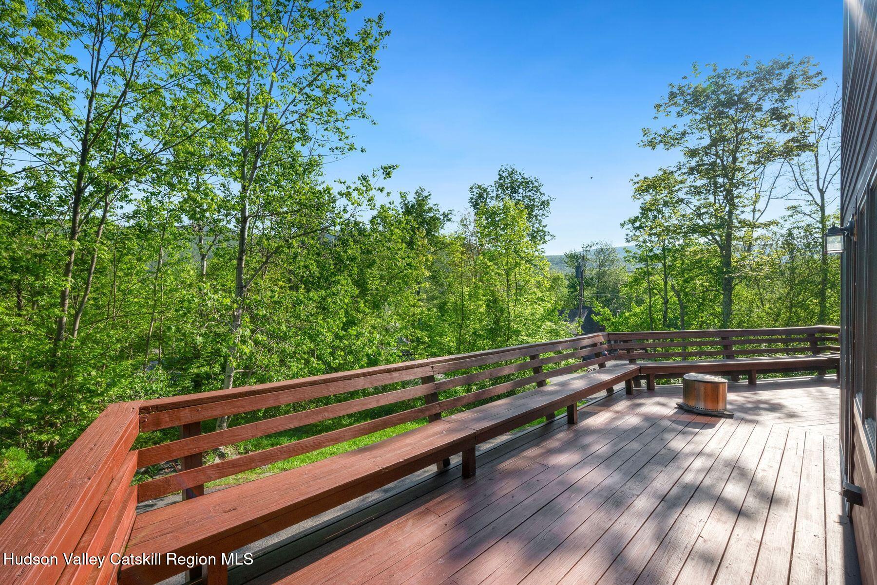 Hunter, New York, 12442, United States, 7 Bedrooms Bedrooms, ,3 BathroomsBathrooms,Residential,For Sale,1856172