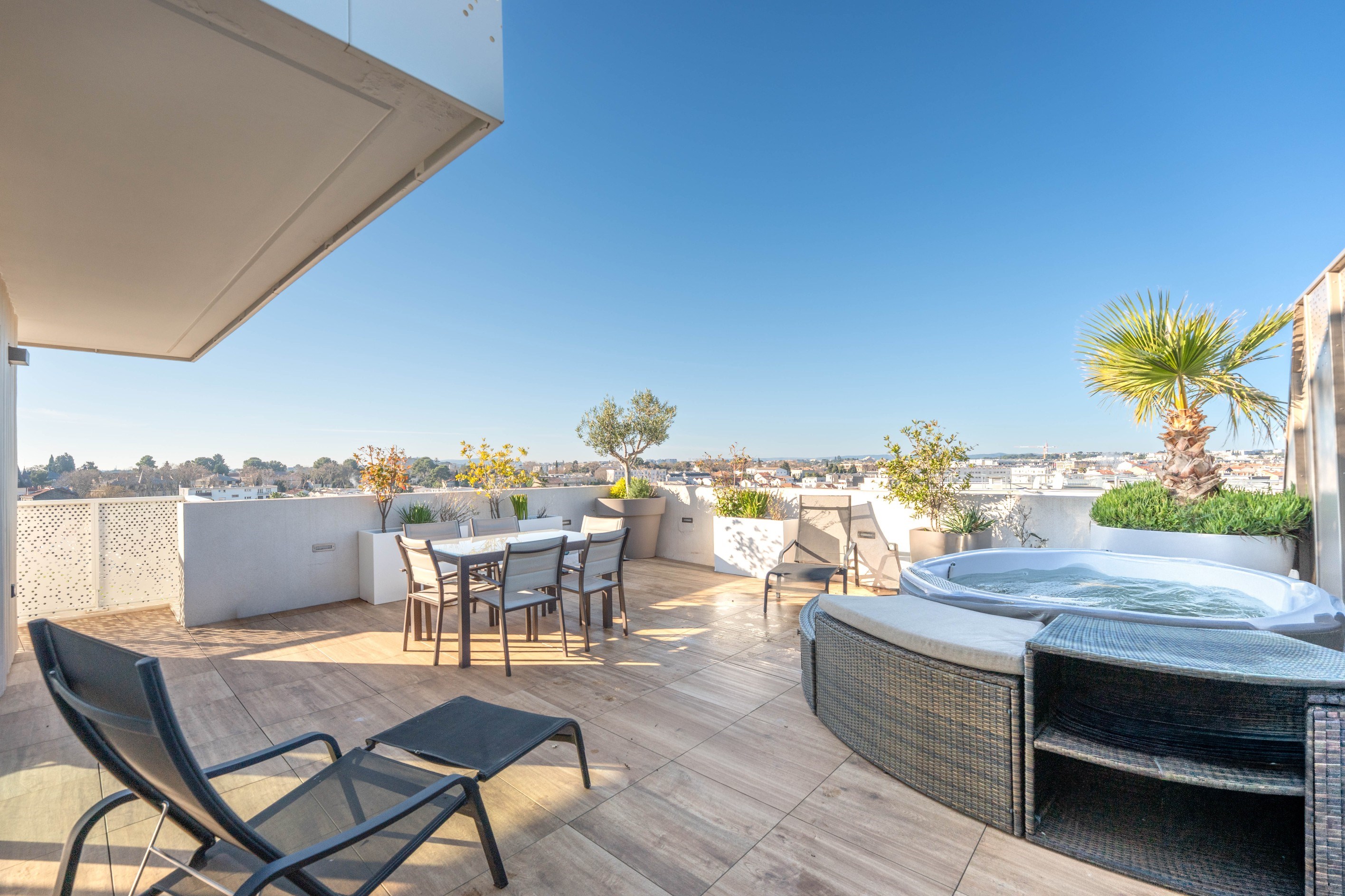  Exceptional apartment with large terrace and jacuzzi – Panoramic view of Montpe… - 物件實景