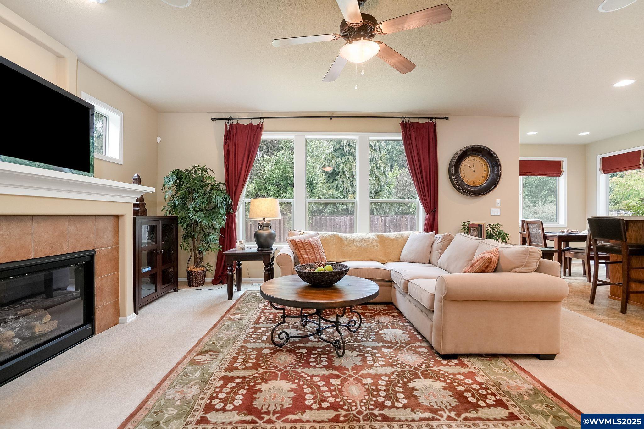 Albany, Oregon, 97321, United States, 4 Bedrooms Bedrooms, ,3 BathroomsBathrooms,Residential,For Sale,1961603