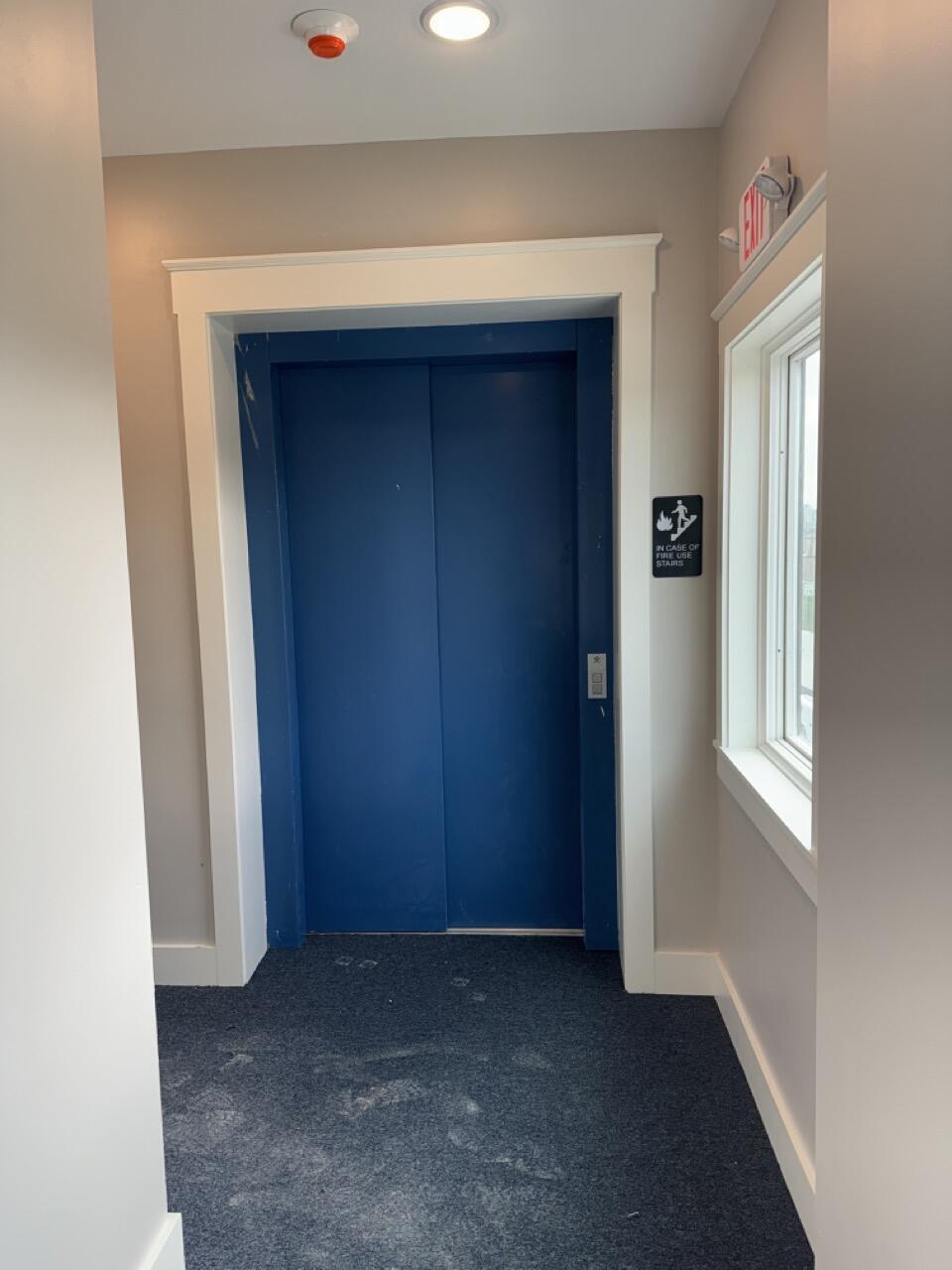 747 Manhattan Boulevard Unit 204, Dayton, Kentucky, 41074, United States, 2 Bedrooms Bedrooms, ,3 BathroomsBathrooms,Residential,For Sale,747 Manhattan Boulevard Unit 204,1375155