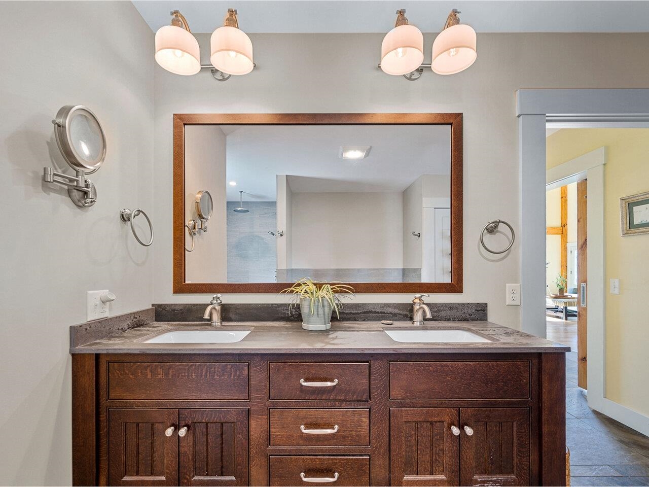Washington, Vermont, 05675, United States, 4 Bedrooms Bedrooms, ,2 BathroomsBathrooms,Residential,For Sale,1827789