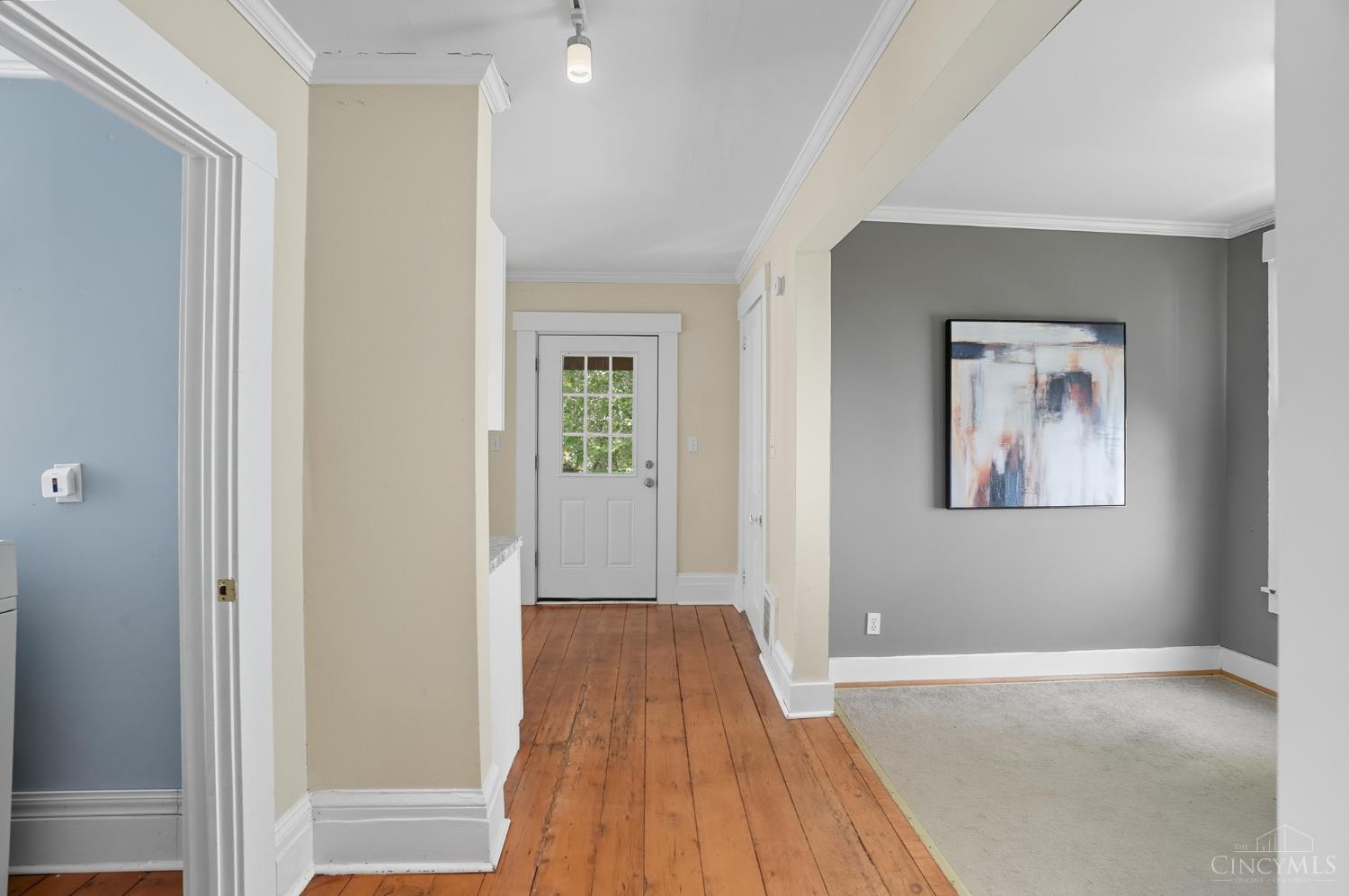 Cincinnati, Ohio, 45226, United States, ,Residential,For Sale,1996186