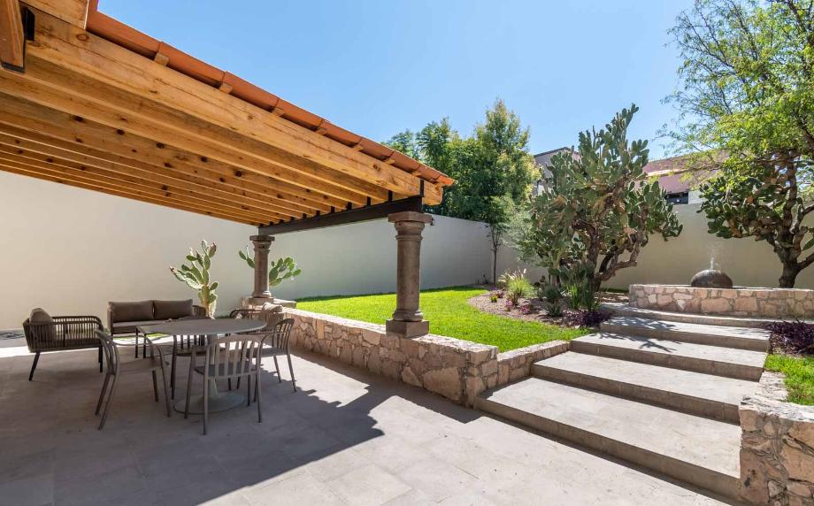 San Miguel de Allende, Guanajuato, 37717, Mexico, 4 Bedrooms Bedrooms, ,4 BathroomsBathrooms,Residential,For Sale,1994540