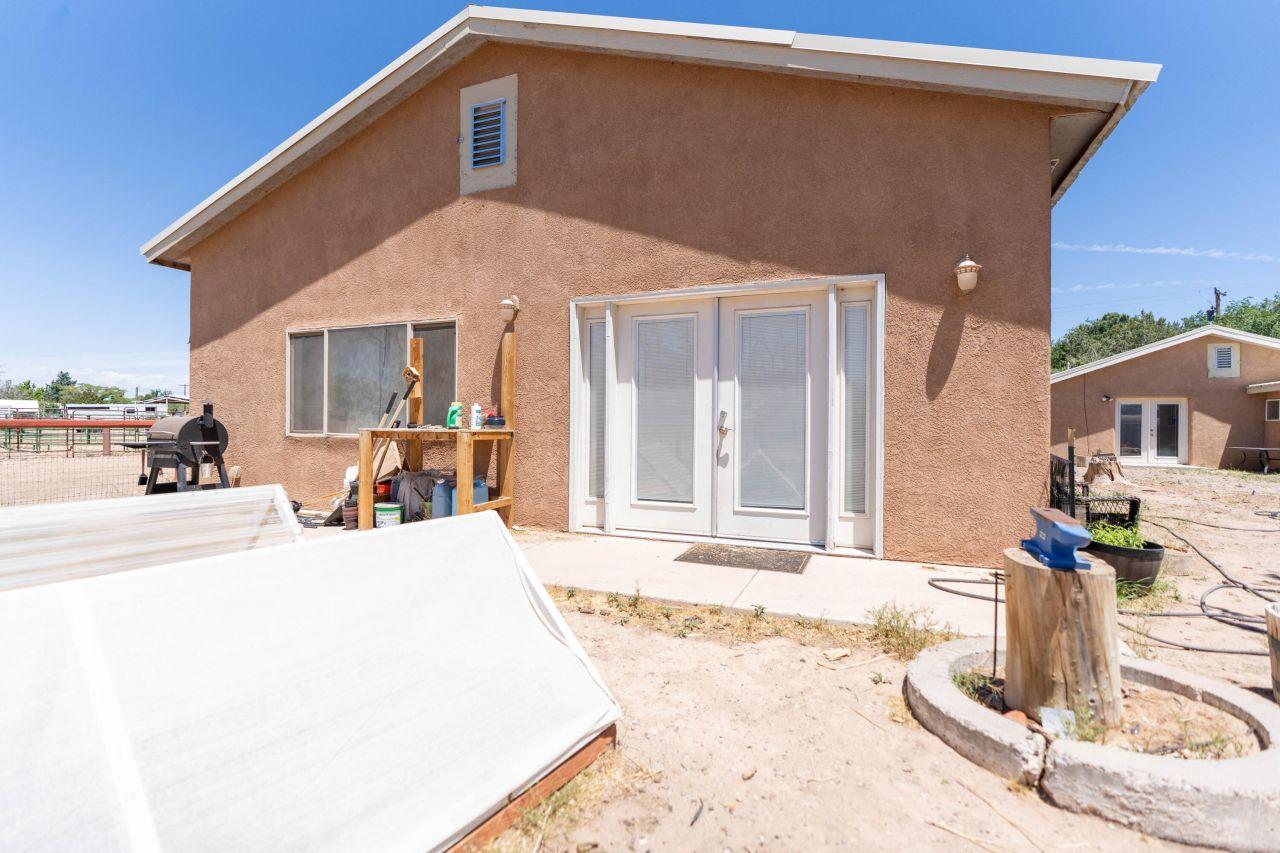 Los Ranchos, New Mexico, 87114, United States, 4 Bedrooms Bedrooms, ,5 BathroomsBathrooms,Residential,For Sale,1720943