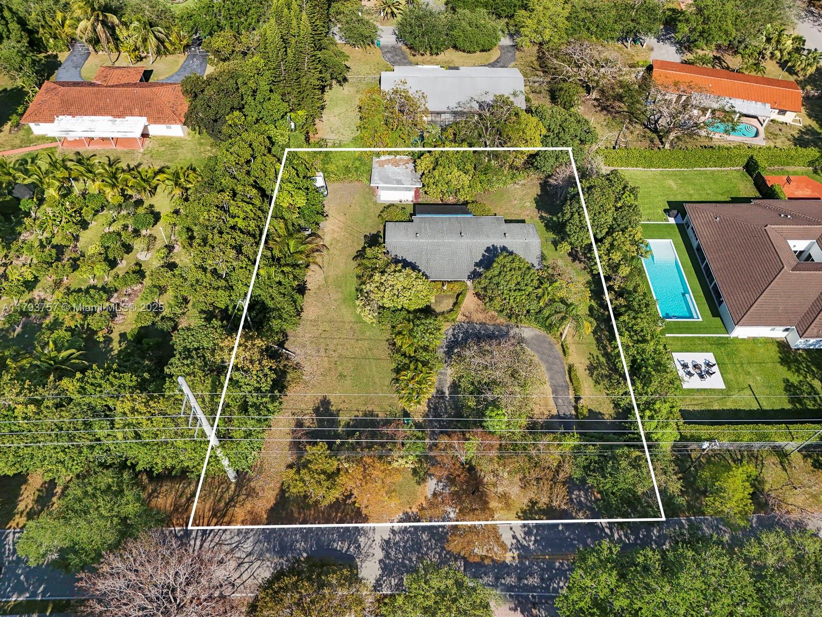 Pinecrest, Florida, 33156, United States, 4 Bedrooms Bedrooms, ,2 BathroomsBathrooms,Residential,For Sale,1794651