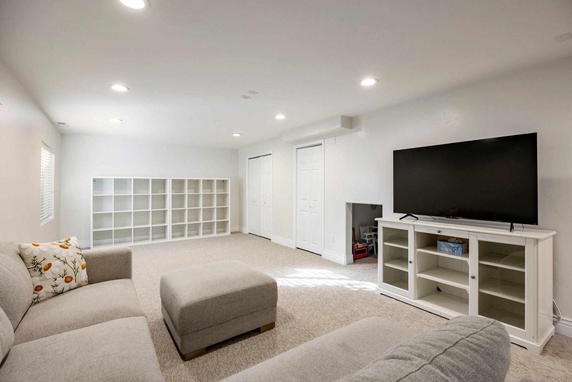  Family Home on Quiet Highland Cul-de-Sac with Incredible Views - 物件實景