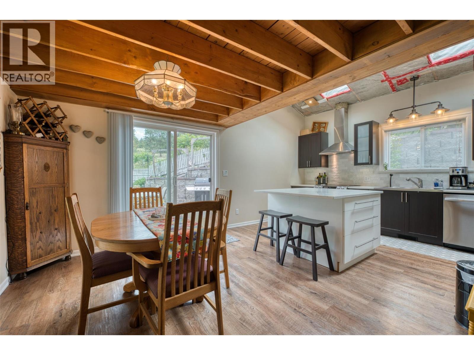 LAKE COUNTRY, British Columbia, V4V 1W7, CA, 2 Bedrooms Bedrooms, ,2 BathroomsBathrooms,Residential,For Sale,1950731