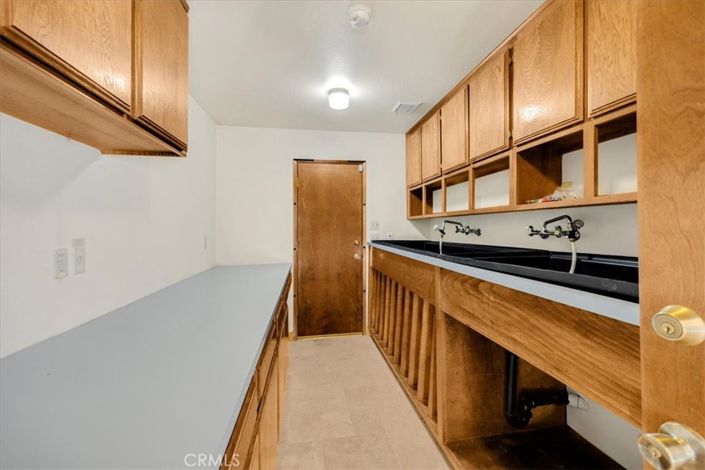 Hesperia, California, 92345, United States, ,Residential,For Sale,1942846