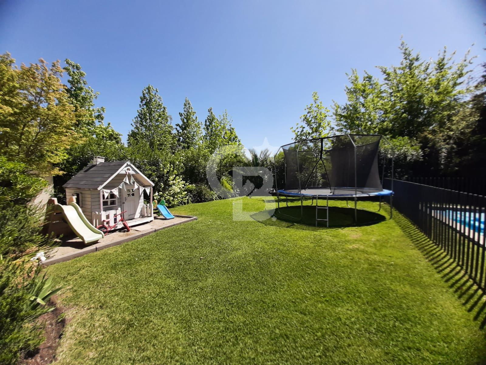 Colina, Chile, 4 Bedrooms Bedrooms, ,4 BathroomsBathrooms,Residential,For Sale,1967973