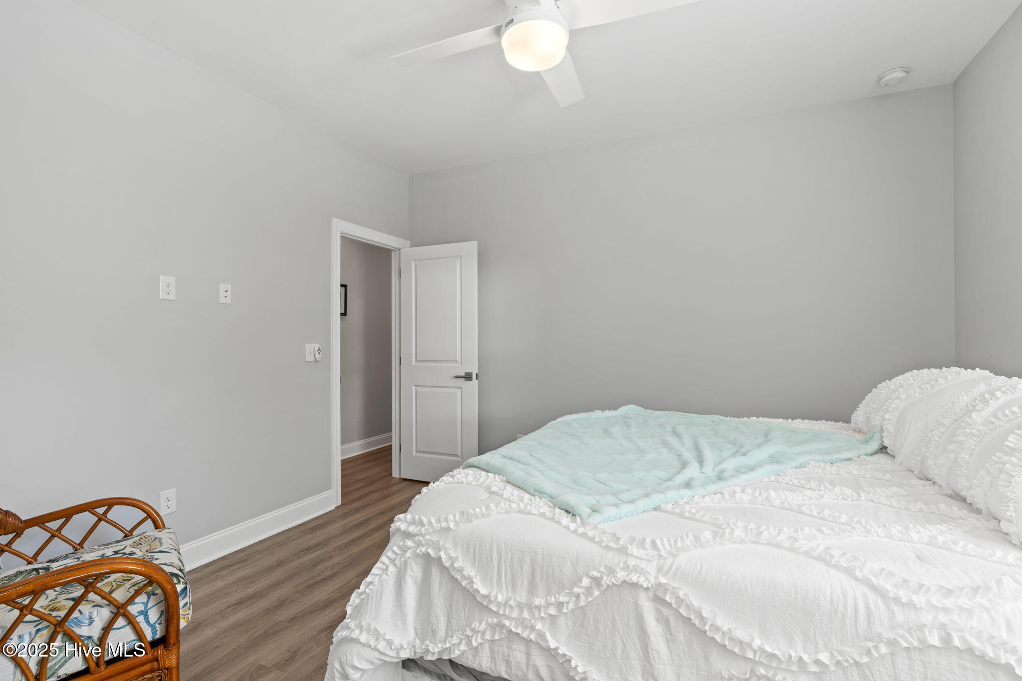 Oak Island, North Carolina, 28465, United States, 3 Bedrooms Bedrooms, ,2 BathroomsBathrooms,Residential,For Sale,1975510