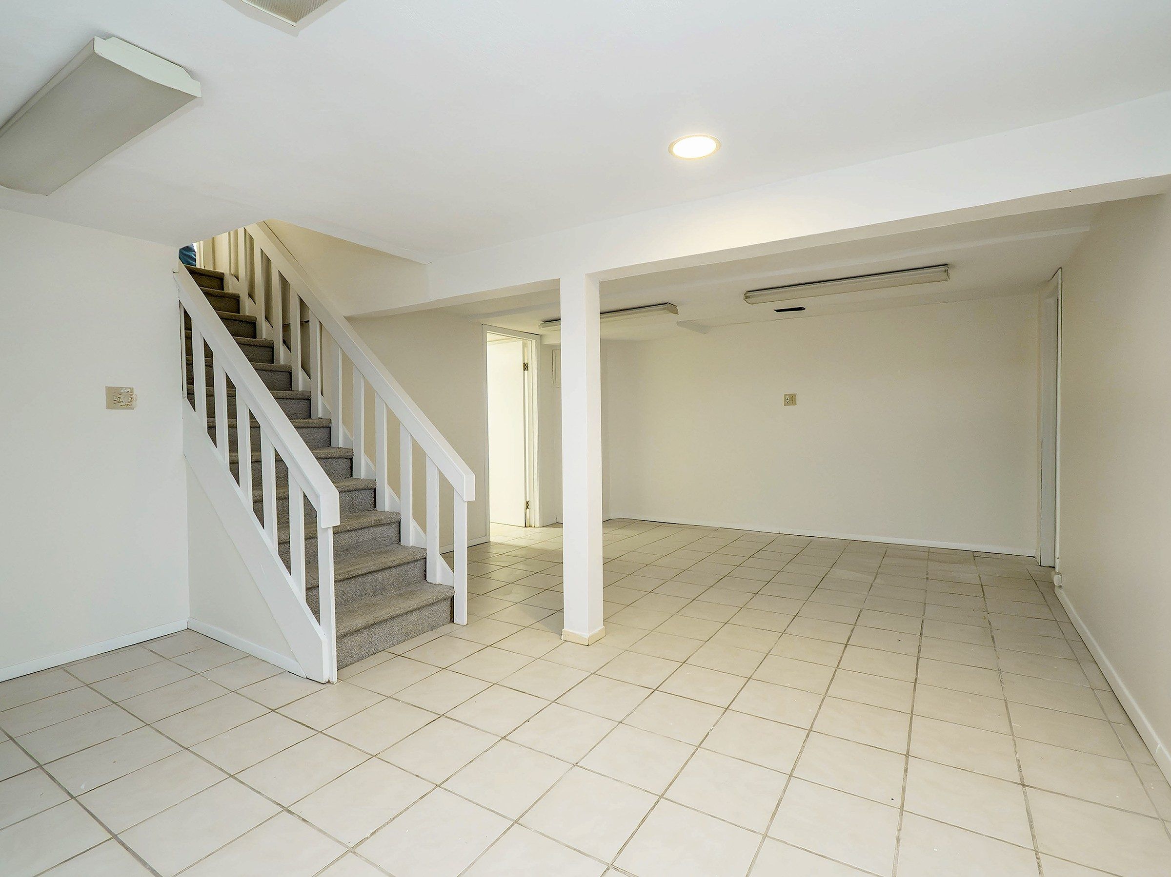  53A Grove Street, Glenwood Landing, NY, 11547 - 物件實景