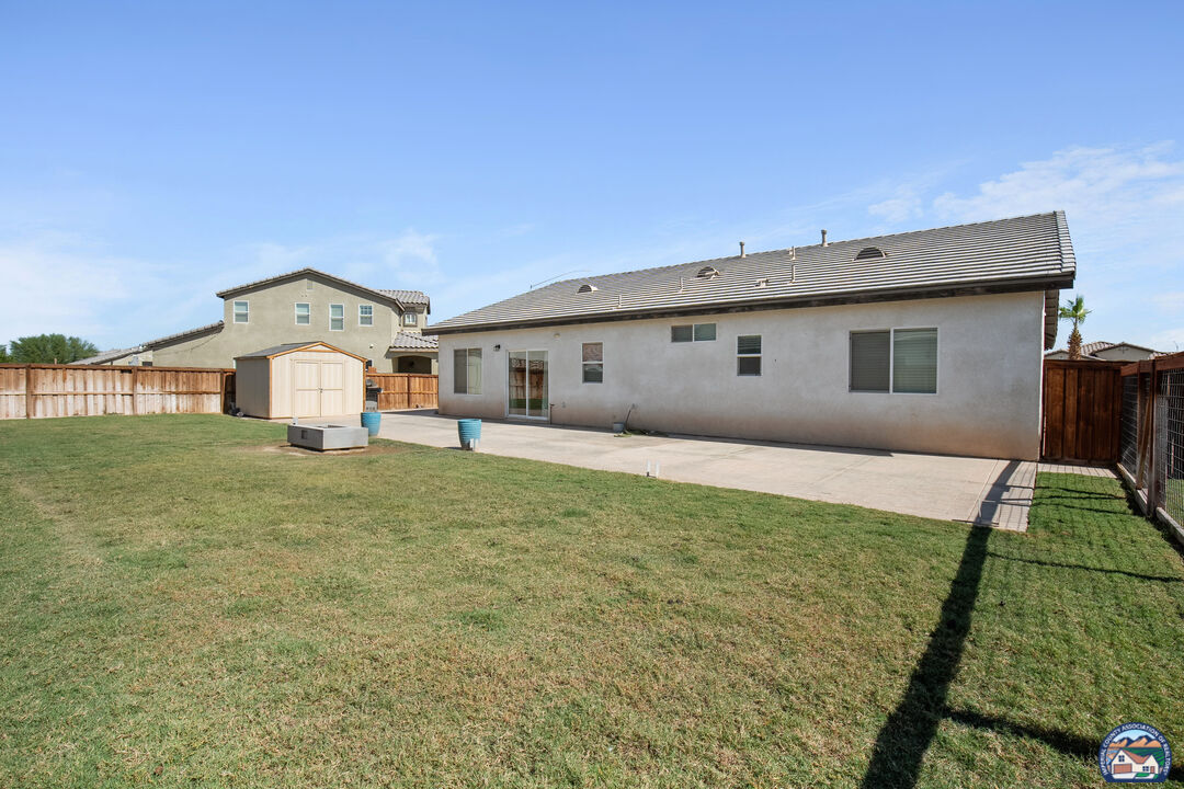 Imperial, California, 92251, United States, 4 Bedrooms Bedrooms, ,2 BathroomsBathrooms,Residential,For Sale,1969565