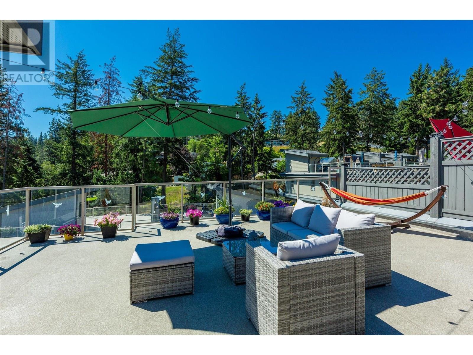 LAKE COUNTRY, British Columbia, V4V 1H8, CA, 4 Bedrooms Bedrooms, ,2 BathroomsBathrooms,Residential,For Sale,1906166