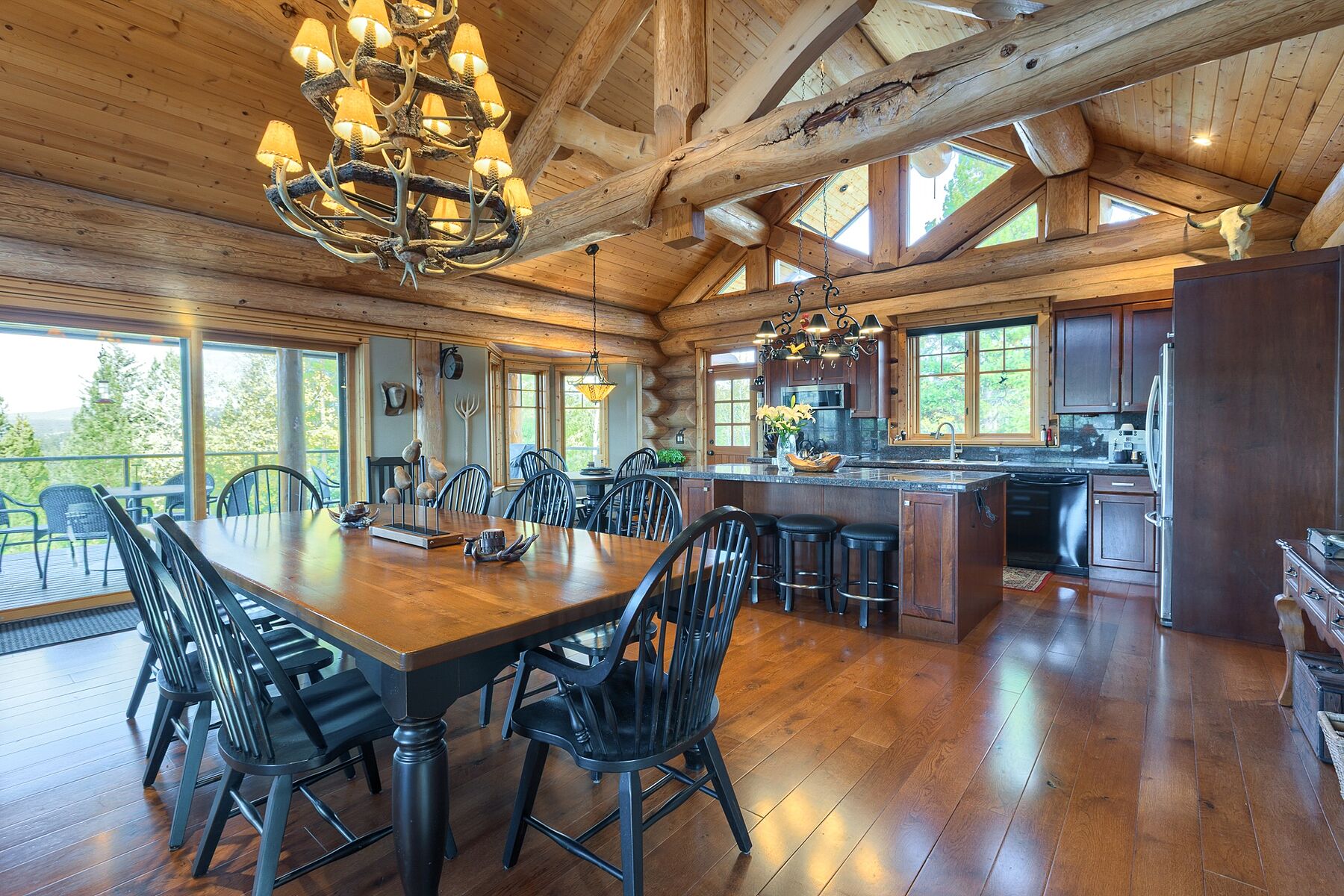  Custom Log Home - 物件實景