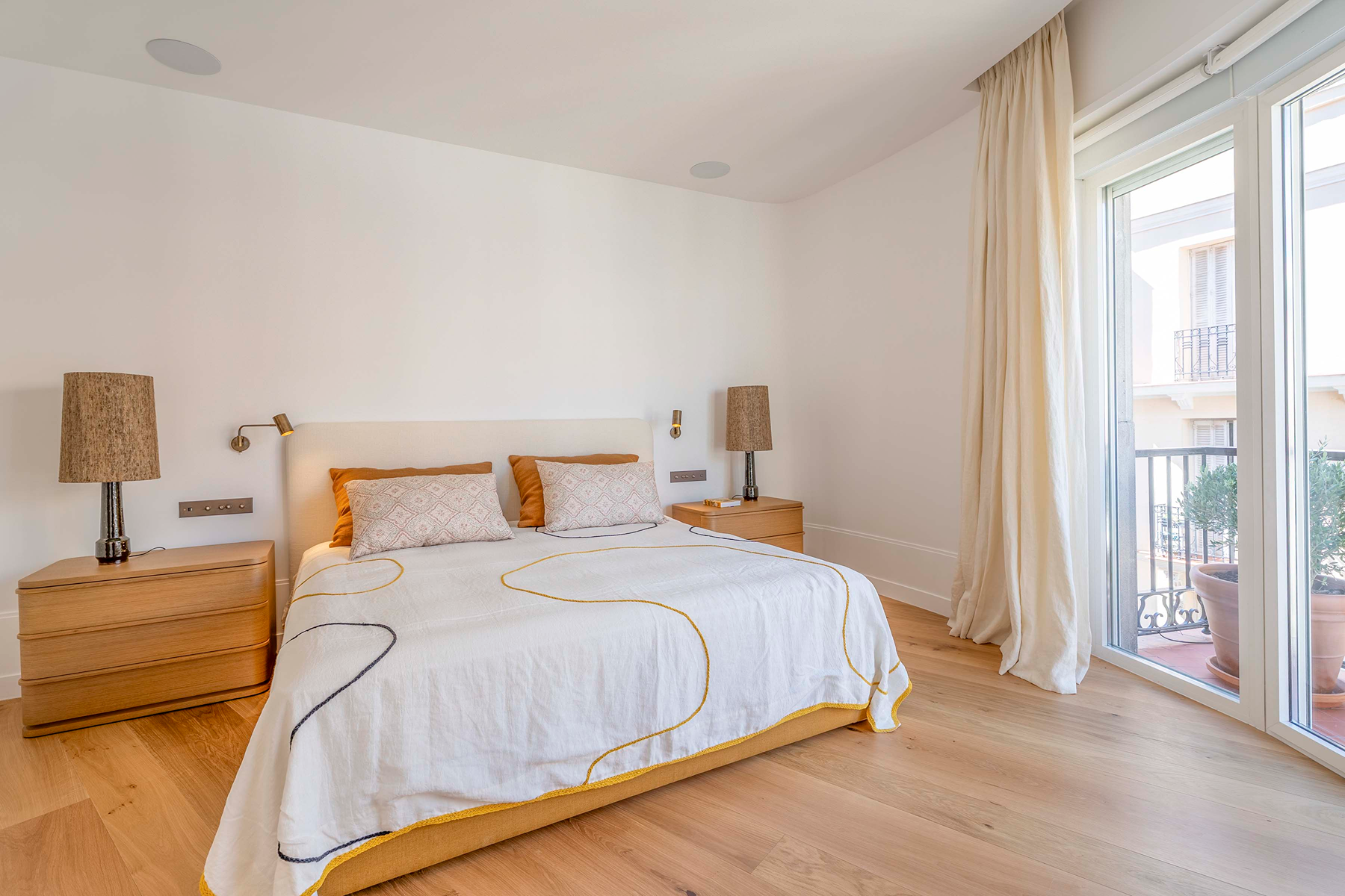  Exclusive 4th floor with garage and designer renovation in Justicia. Madrid - 物件實景