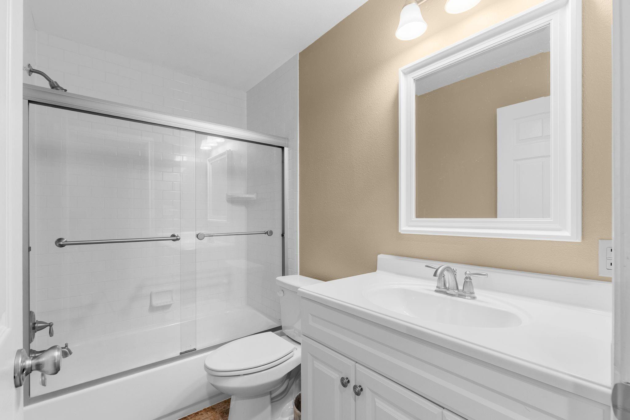 Caddo Mills, Texas, 75135, United States, 3 Bedrooms Bedrooms, ,2 BathroomsBathrooms,Residential,For Sale,1975401