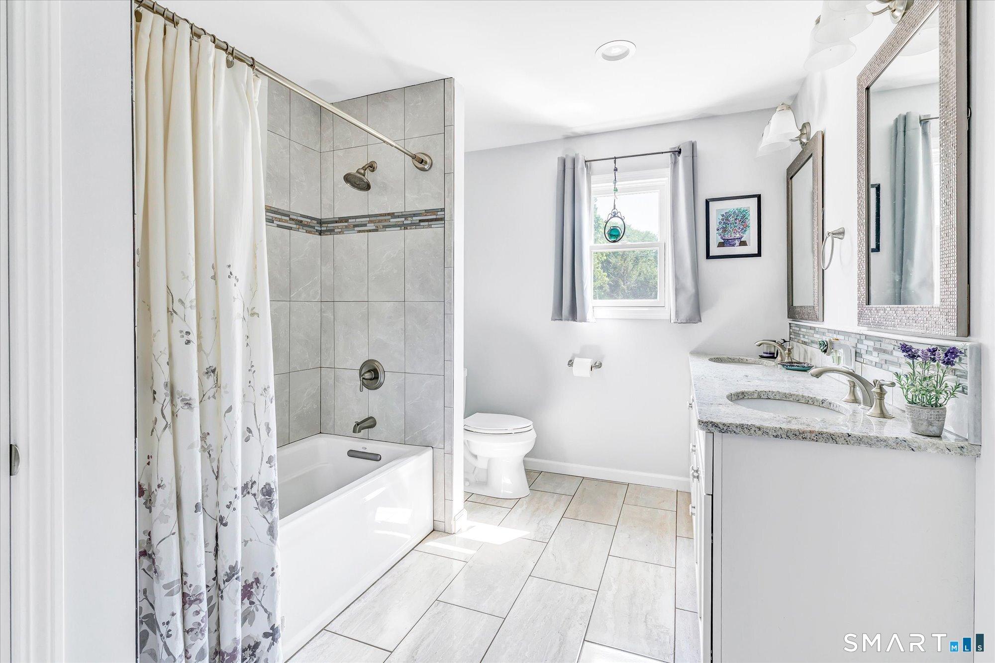 Shelton, Connecticut, 06484, United States, 4 Bedrooms Bedrooms, ,4 BathroomsBathrooms,Residential,For Sale,2049077