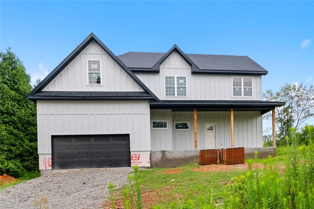 Bella Vista, Arkansas, 72715, United States, 3 Bedrooms Bedrooms, ,3 BathroomsBathrooms,Residential,For Sale,1897154