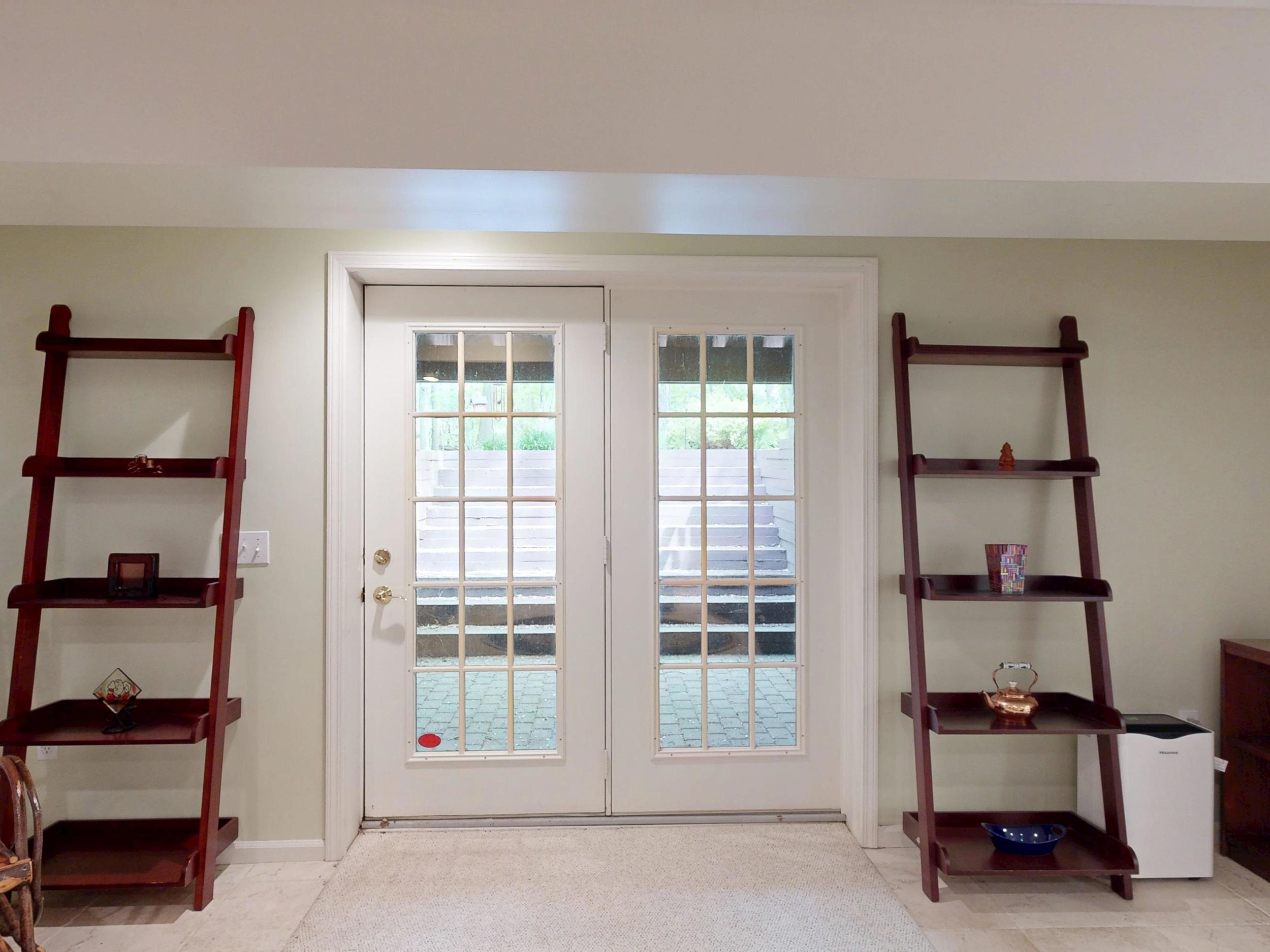 Midland, Michigan, 48642, United States, 5 Bedrooms Bedrooms, ,5 BathroomsBathrooms,Residential,For Sale,2049477