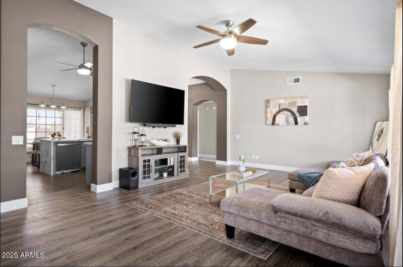 Peoria, Arizona, 85381, United States, 3 Bedrooms Bedrooms, ,Residential,For Sale,1895850